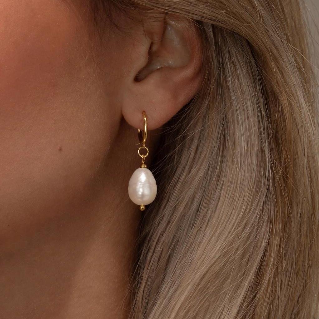Pearl Drop Earrings