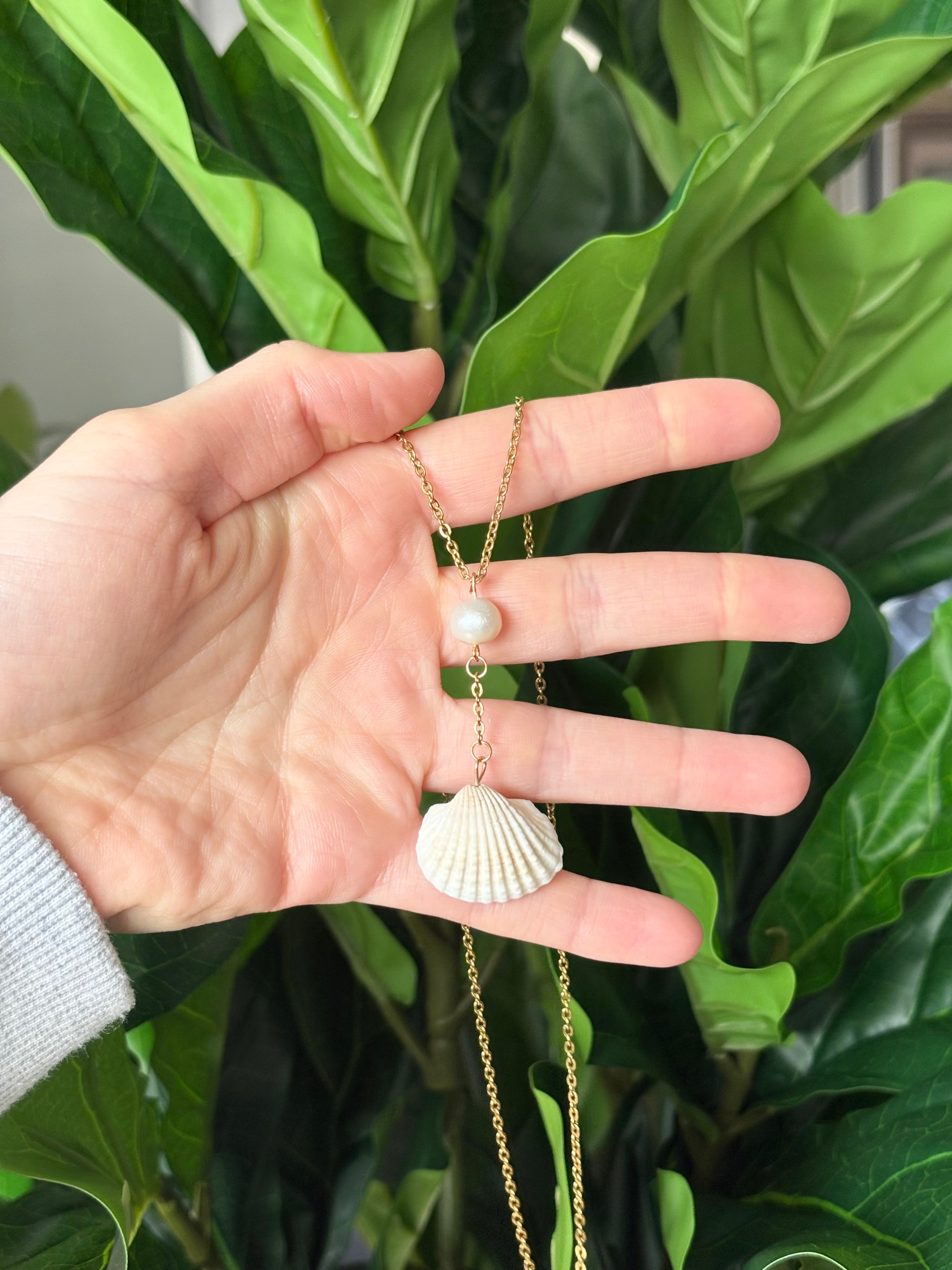 Shell Lariat Necklace