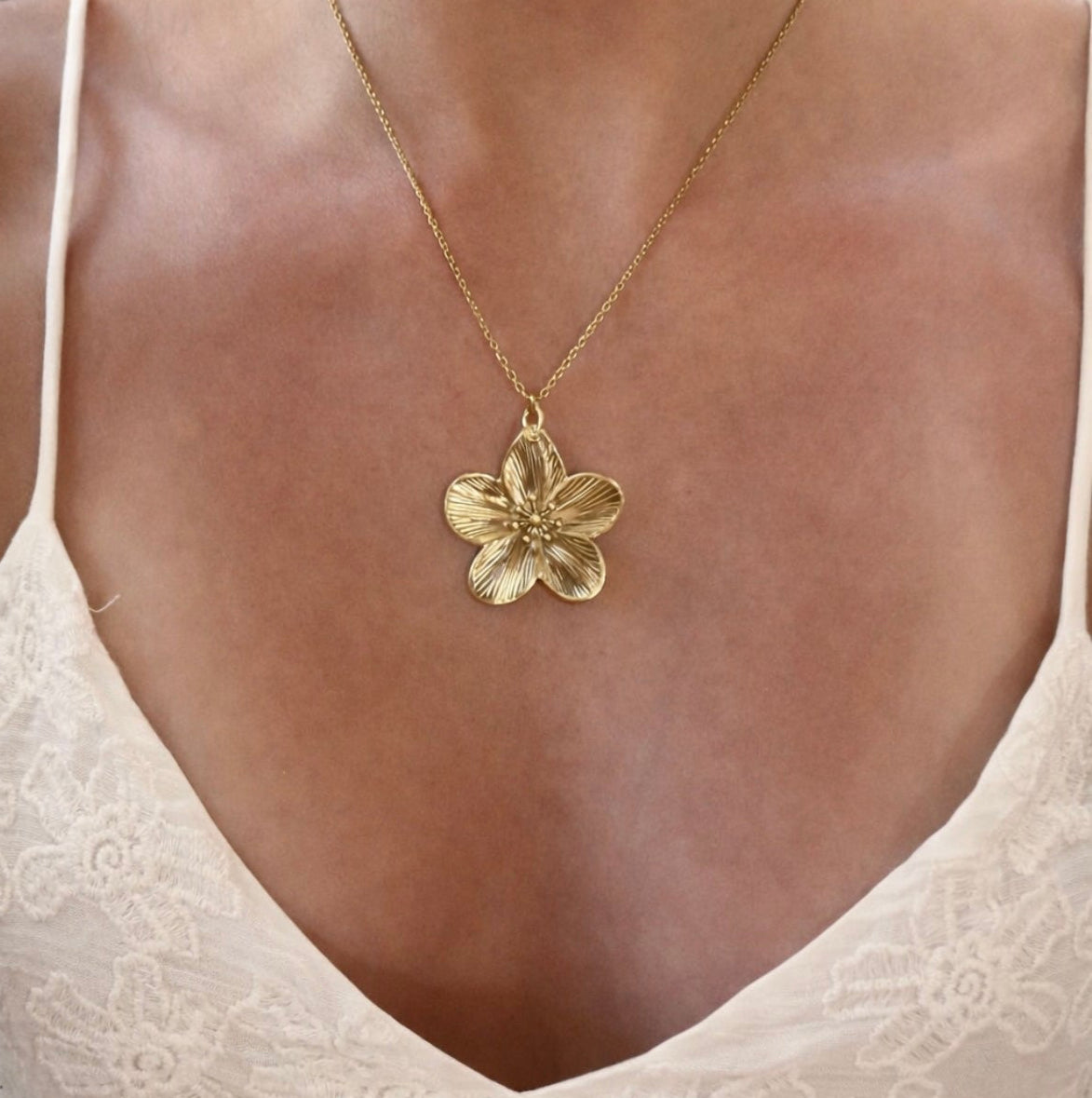 Golden Bloom Necklace